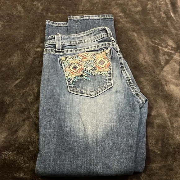 Miss Me Jeans - Picture 2 of 5